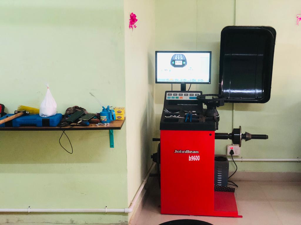 WHEEL ALIGNMENT &TYRES BOVIKANAM
